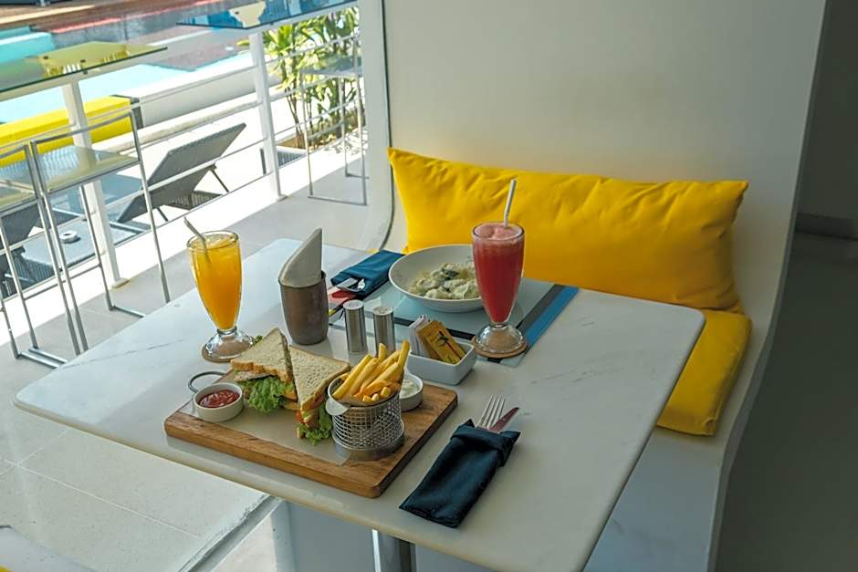 Chill Hotel Seminyak