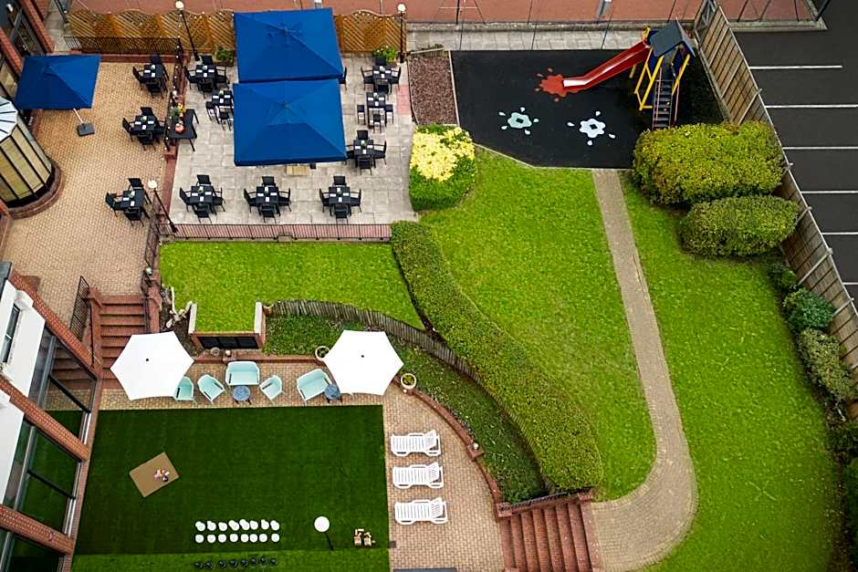 Delta Hotels by Marriott Heathrow Windsor