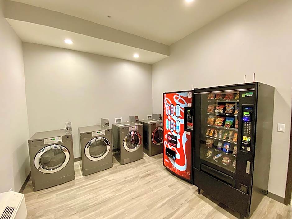 Days Inn by Wyndham Beaumont West I-10 Walden