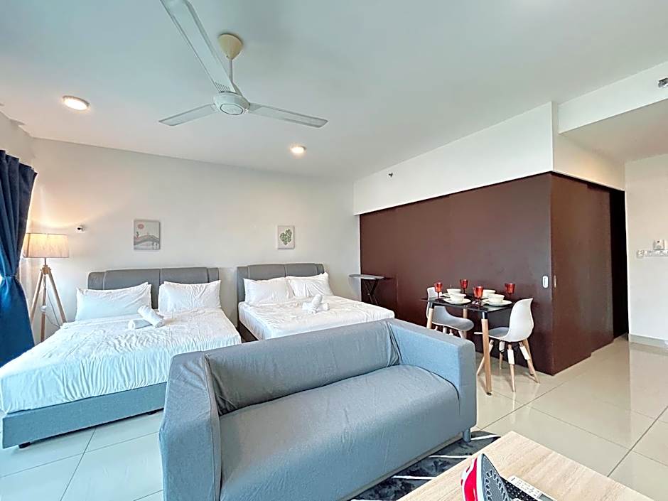 Trefoil by Manhattan Group