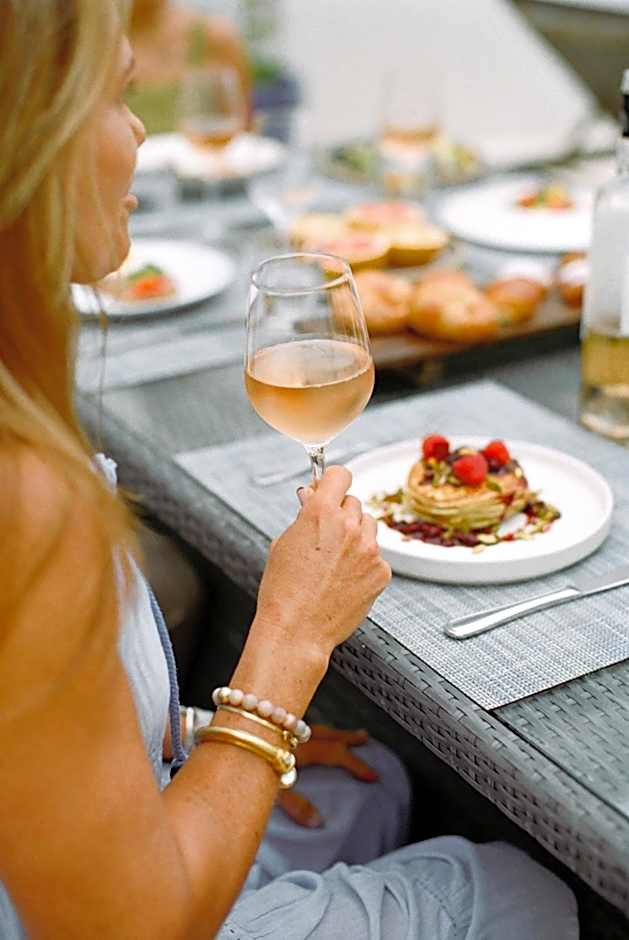 The Loren at Pink Beach