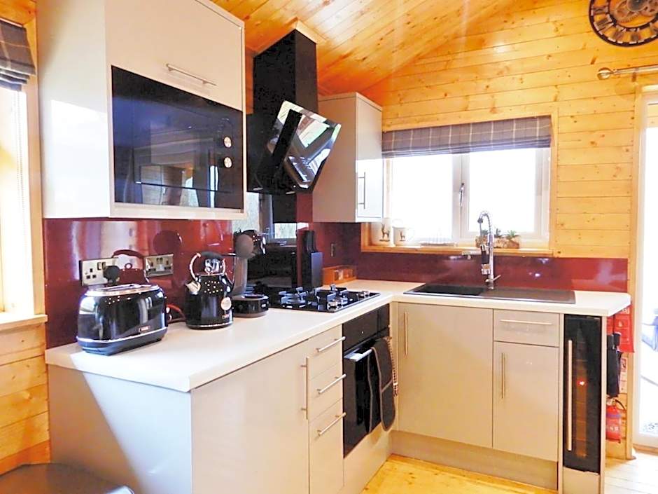 Balmoral Studio Lodge