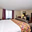 Lamplighter Inn-South