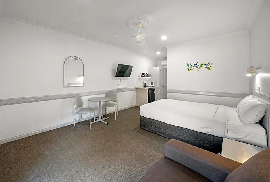 Centre Town Motel