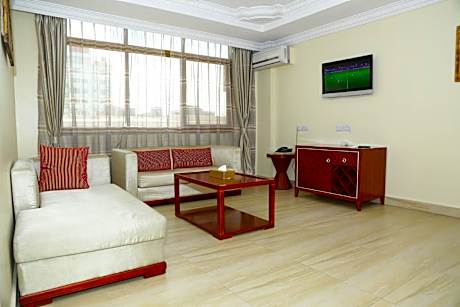 Diplomatic Suite