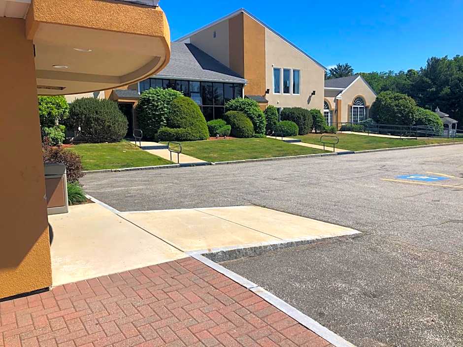 Best Western Plus The Inn At Hampton
