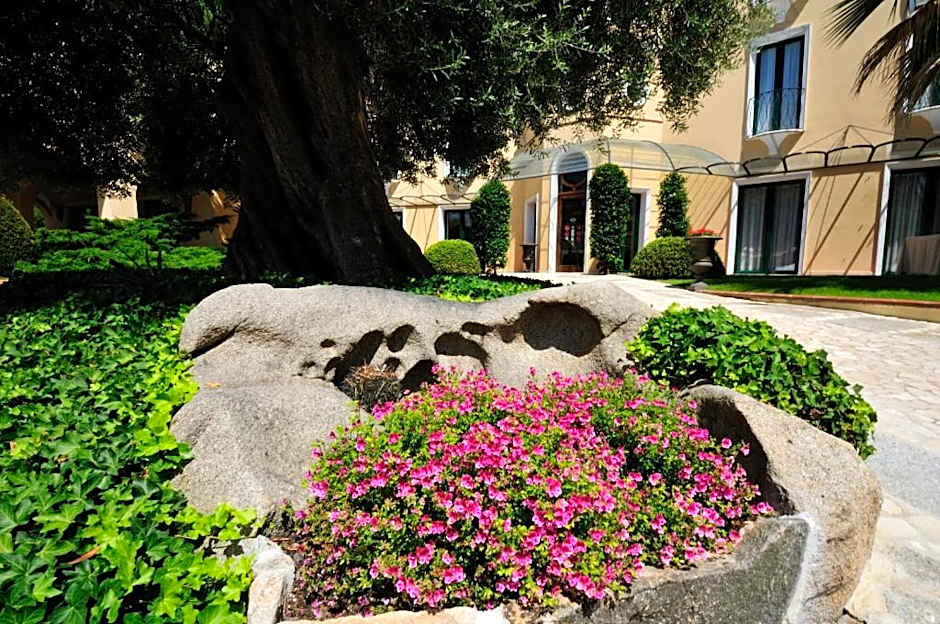 Hotel Arbatasar
