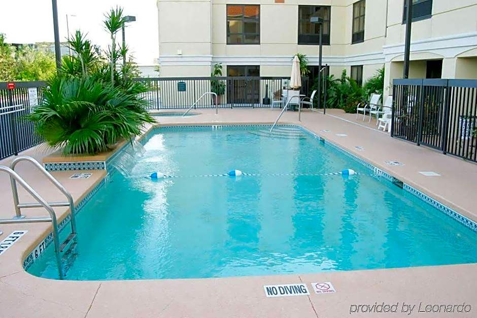 Holiday Inn Express Hotel & Suites Clearwater North/Dunedin By IHG