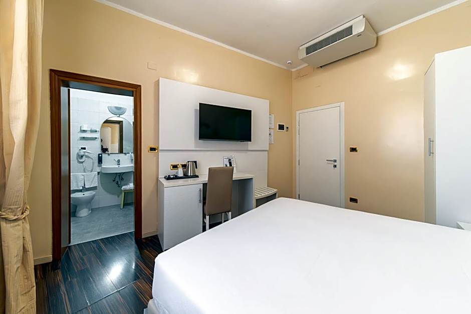 Hotel University