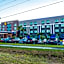 La Quinta Inn & Suites by Wyndham Clearwater South