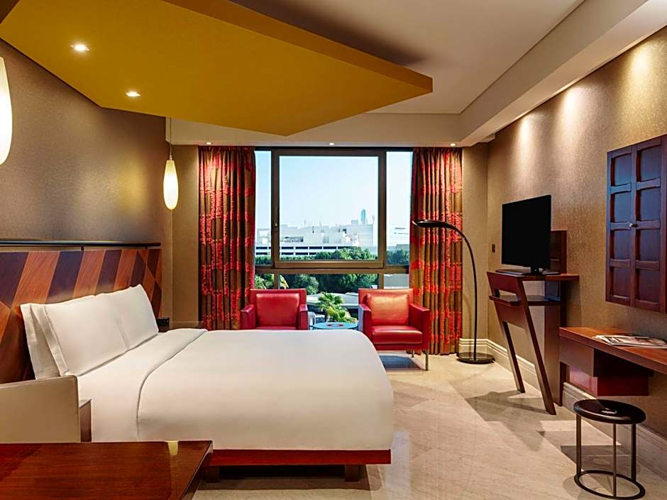 Photo 1 of 9 of Superior 1 King Bed, City View