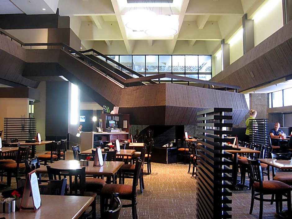 Ramada Plaza by Wyndham Regina Downtown