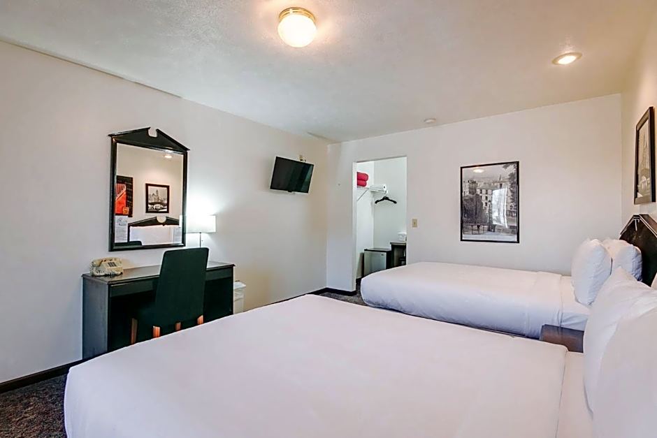 Simmer Motel