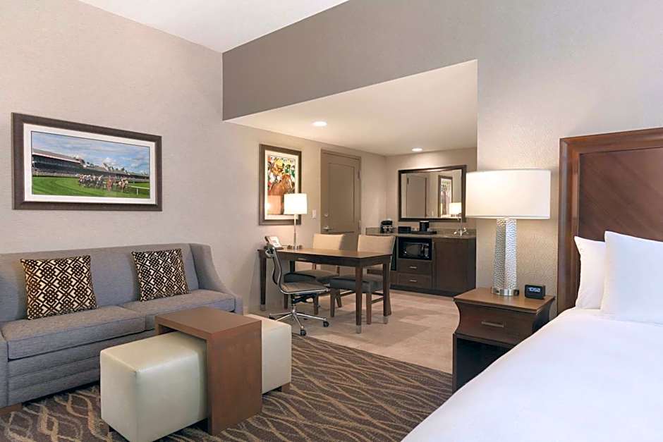 Embassy Suites By Hilton Saratoga Springs
