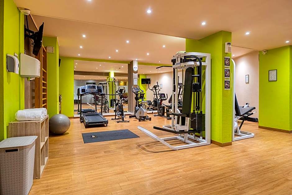 B&B HOTEL Mons Centre