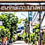 Artist's Place Trat