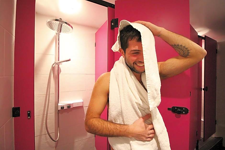 Smart Hyde Park Inn Hostel