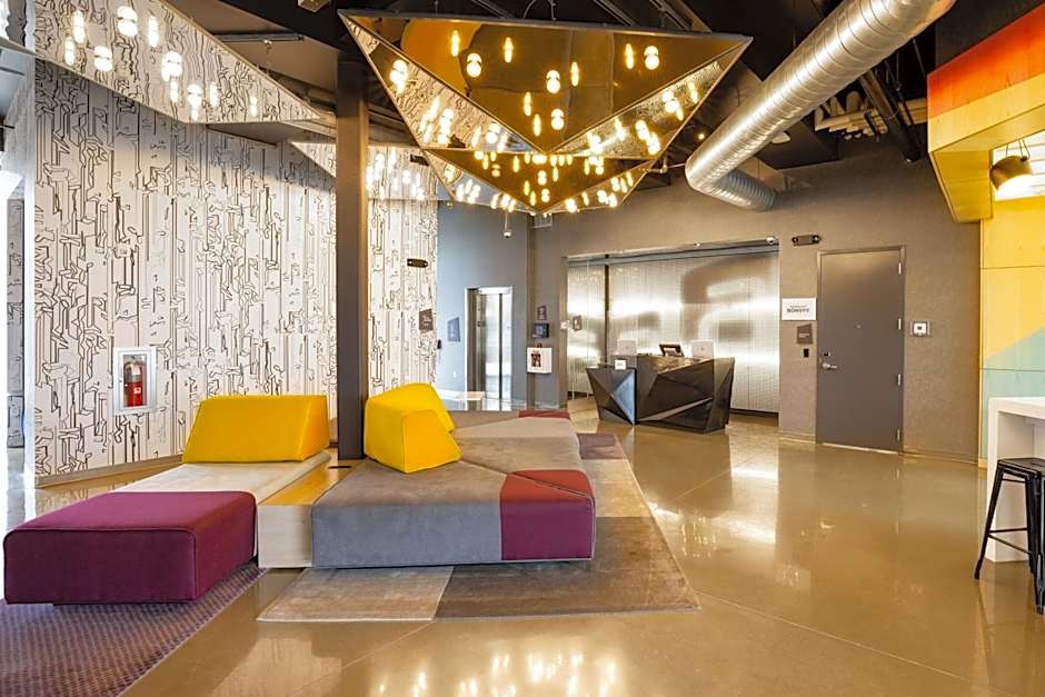 Aloft Austin Airport