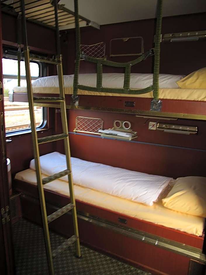 Train Lodge Amsterdam