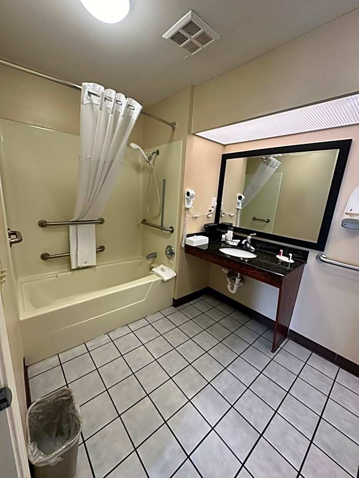 Baymont by Wyndham Thomasville