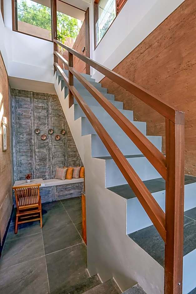 Seven Havens Residence