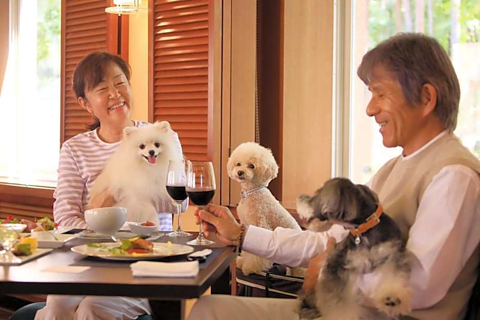 Yutorelo Tateshina Hotel with DOGS