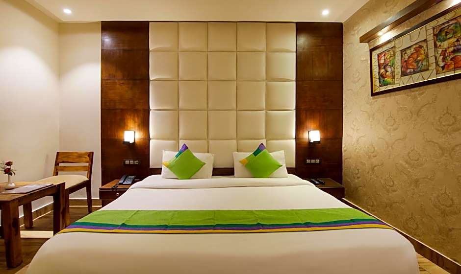 Treebo Punjabi Nature Residency, Near Faridabad Railway Station