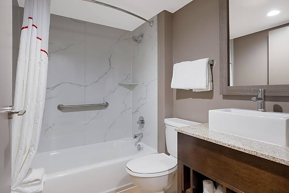 Red Roof Inn Sulphur