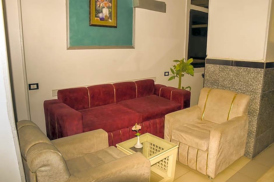 Oscar Hotel – Aswan, AK