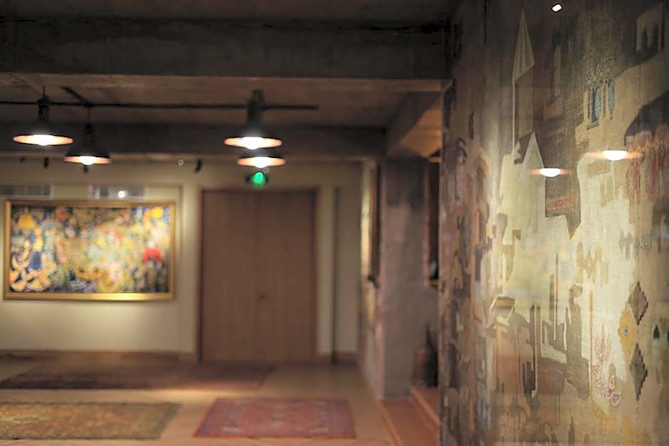 Mukhrantubani Boutique Hotel