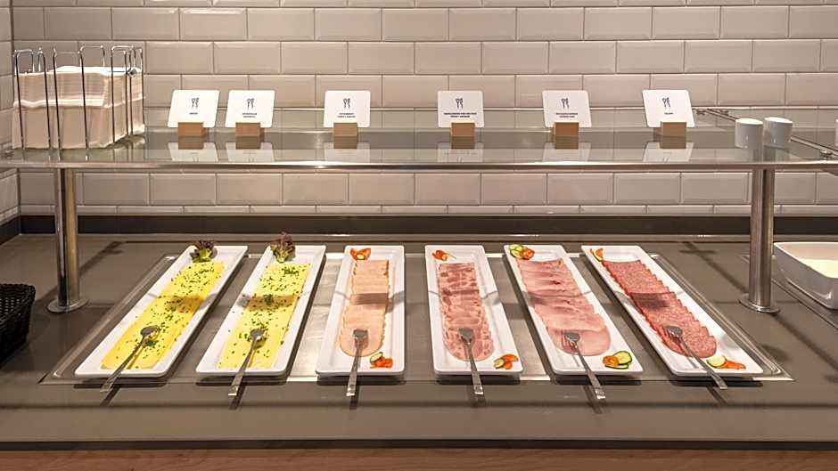 Holiday Inn Express Munich North By IHG