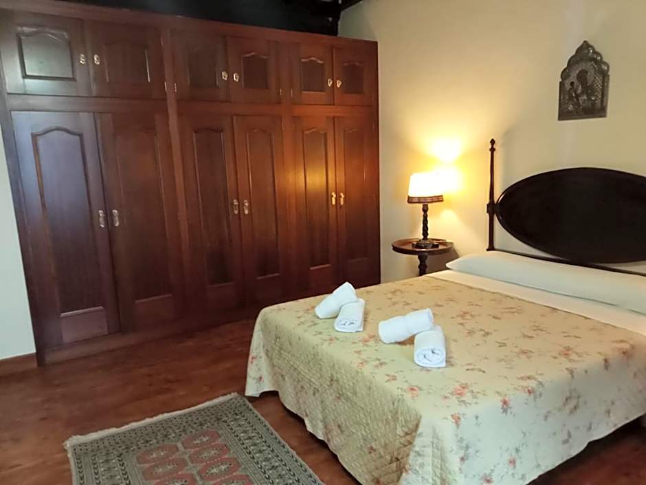 Palacio de Cantiz "Reserva de Ancares"