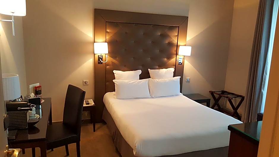 Hotel Saint Cyr Etoile