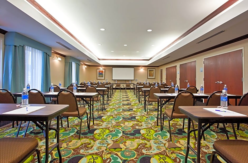 Holiday Inn Express & Suites Dayton South Franklin by IHG