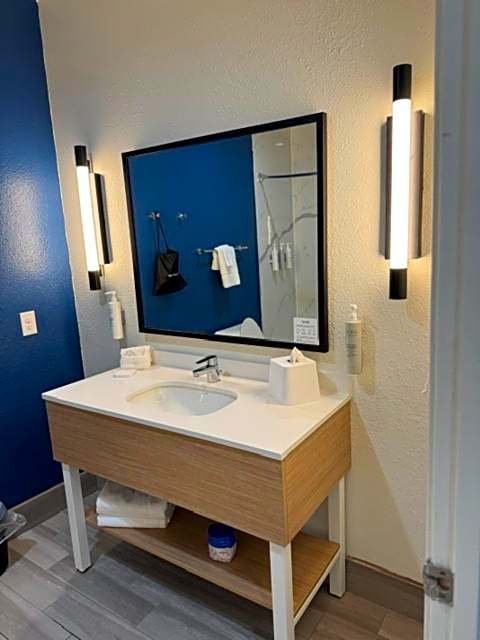 Spark by Hilton Opelousas