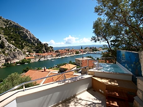 executive dbl room with balcony, sea view, plunge pool
