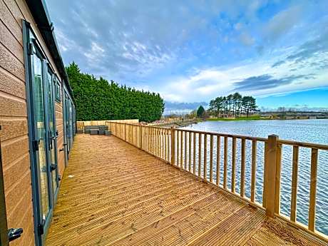 Luxury Langham Lodge