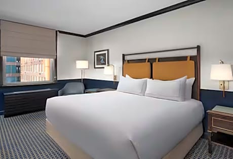 King Room with City View - High Floor