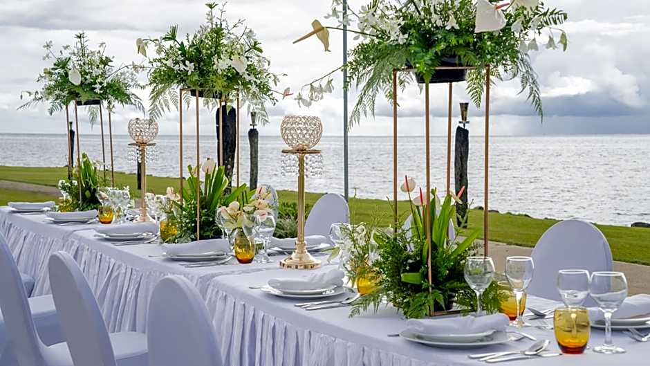 Grand Pacific Hotel By IHG