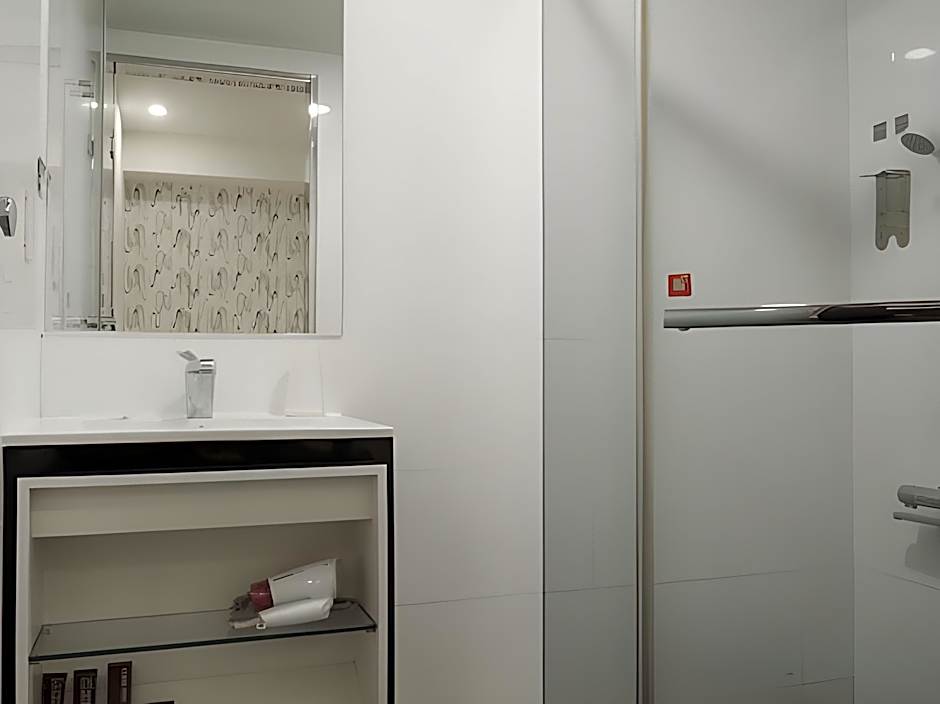 CHECK inn Express Taipei Yongkang