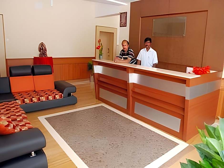 Vihal Estancia Holiday Inn – Yercaud, MO