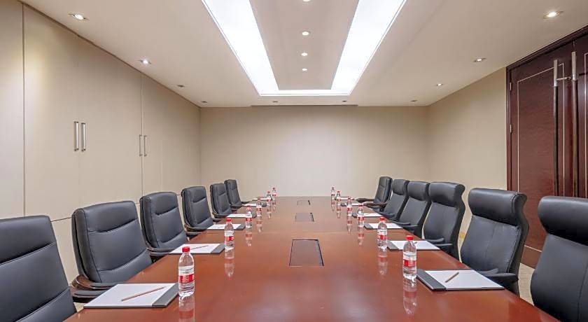 Qingdao Grand New Century Hotel