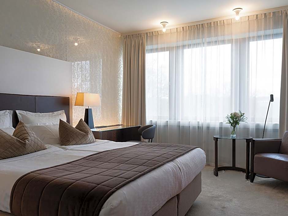 Elite Eden Park Hotel