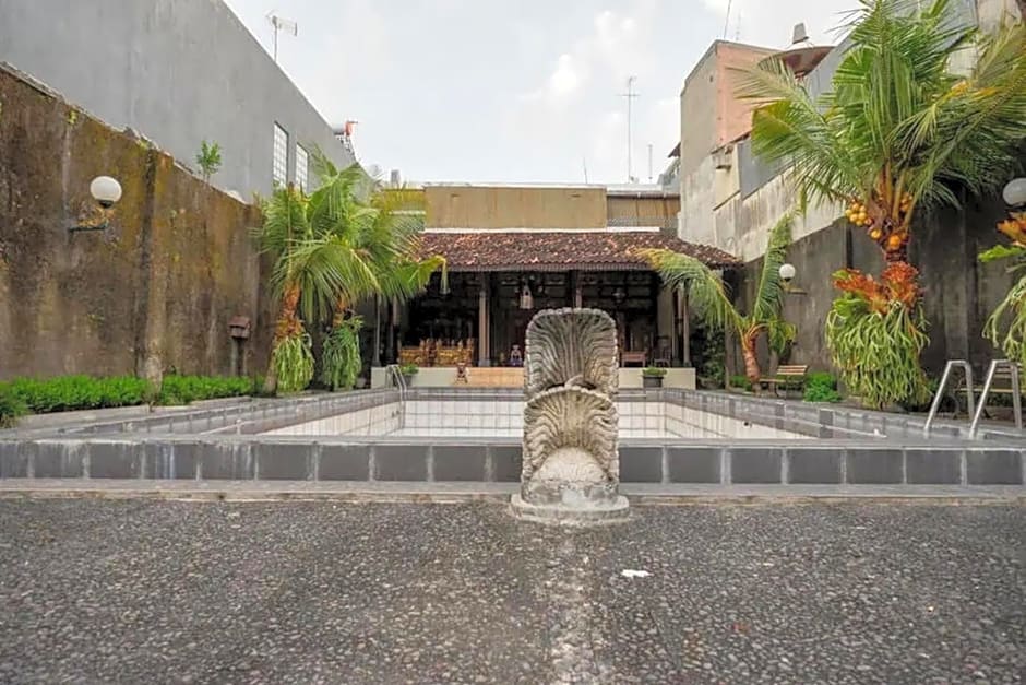 Cakra Homestay Solo Mitra RedDoorz