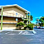 OYO Hotel Mobile, AL I-65 at Airport Blvd
