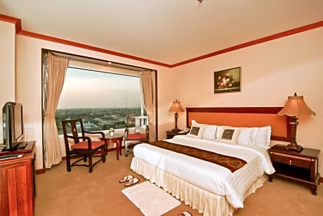 Executive Suite with River View