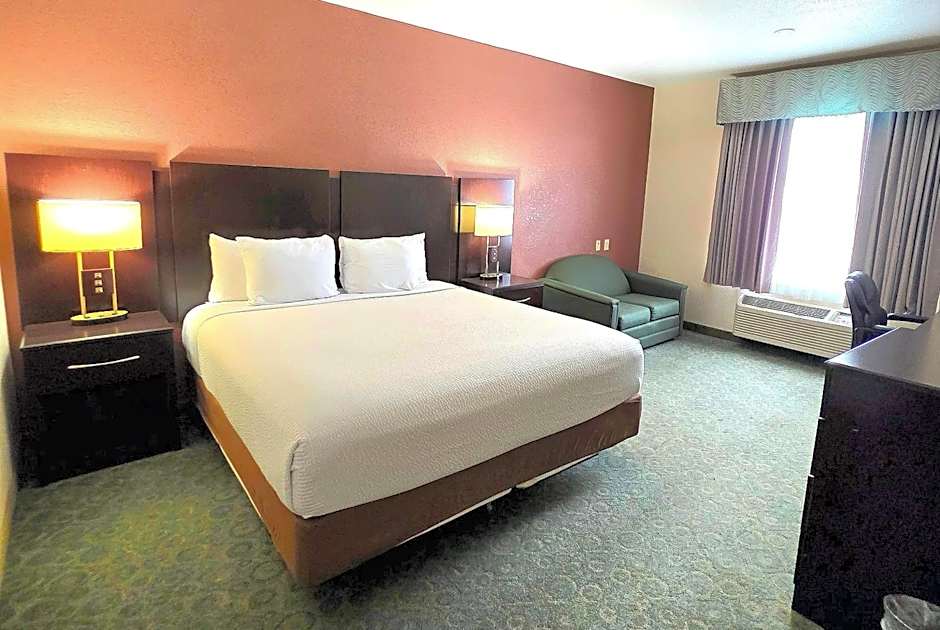 Ramada by Wyndham South Waco