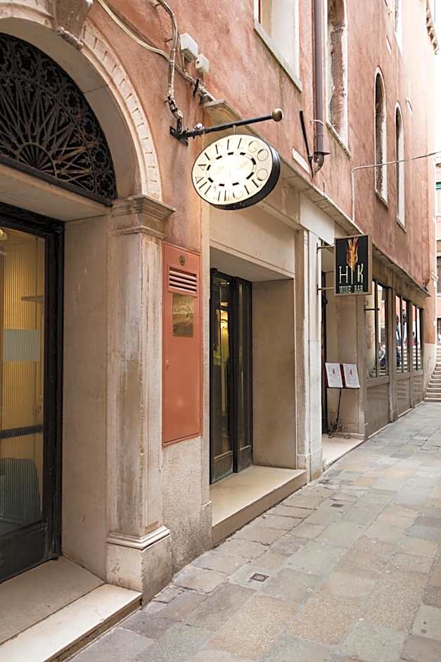 All'Angelo Art Hotel