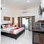 Super OYO 2417 Panen House