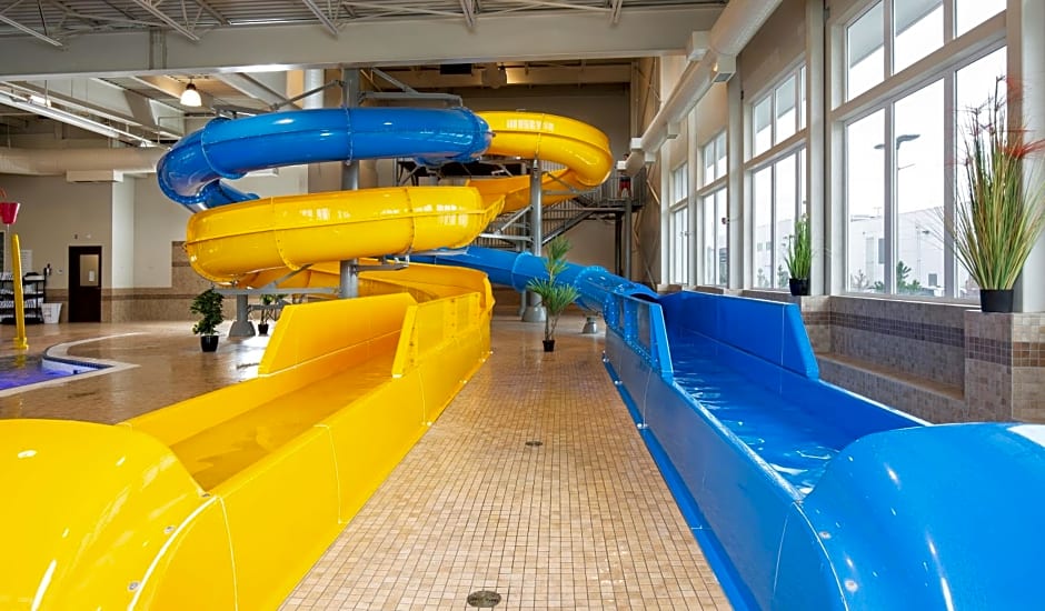 Pomeroy Inn & Suites Prince George